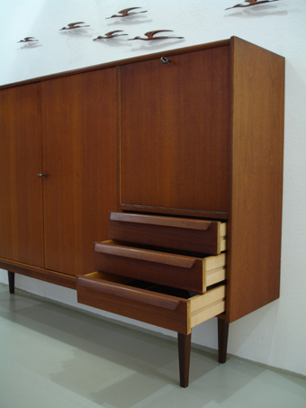 sideborad teak 3.jpg